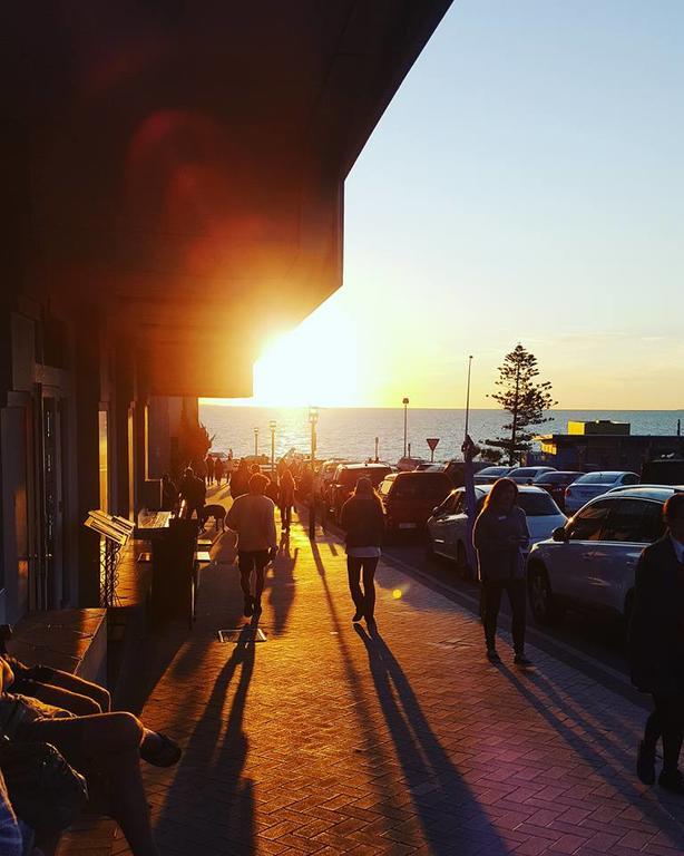 Ocean Beach Backpackers Perth Exterior foto